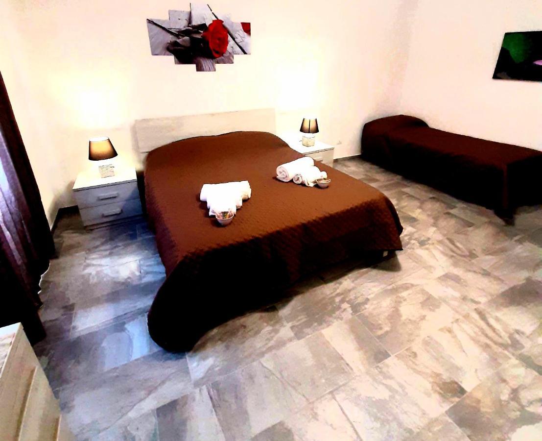 La Casa Di Nonna Concetta Apartment Syracuse Bagian luar foto
