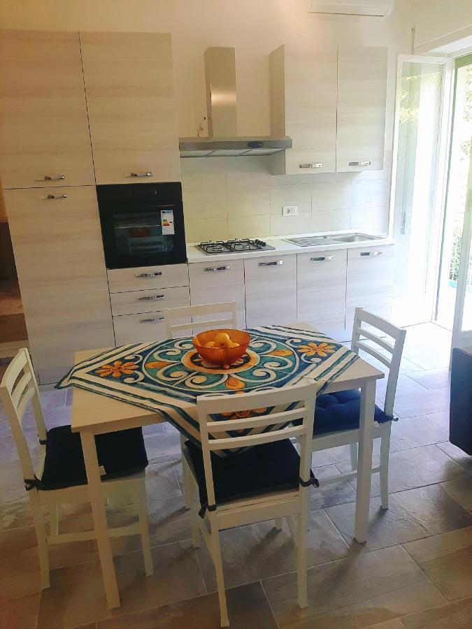 La Casa Di Nonna Concetta Apartment Syracuse Bagian luar foto